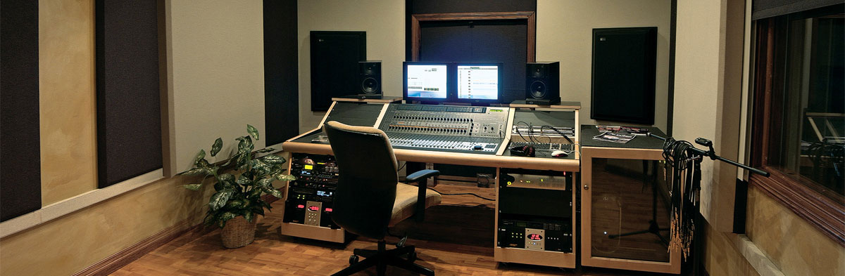 Peredam suara terbaik adalah timah hitam